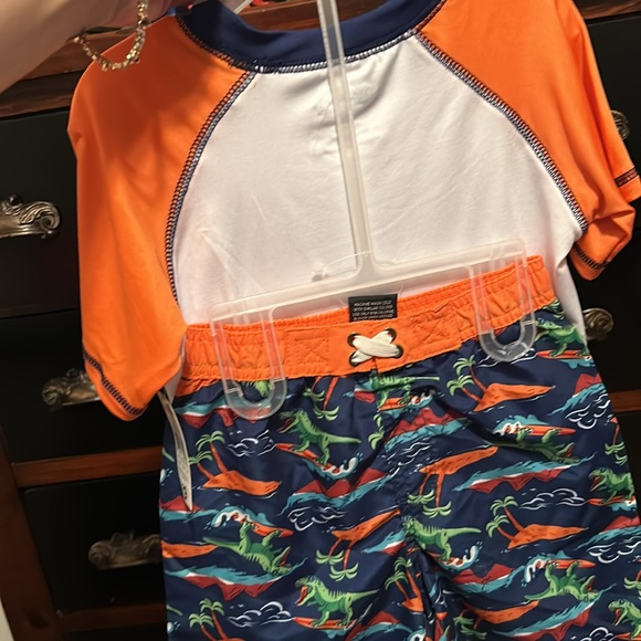 🦈 🦖 (4)NWT Boys Swimwear Set Bundle Size 4 - Picture 9 of 10